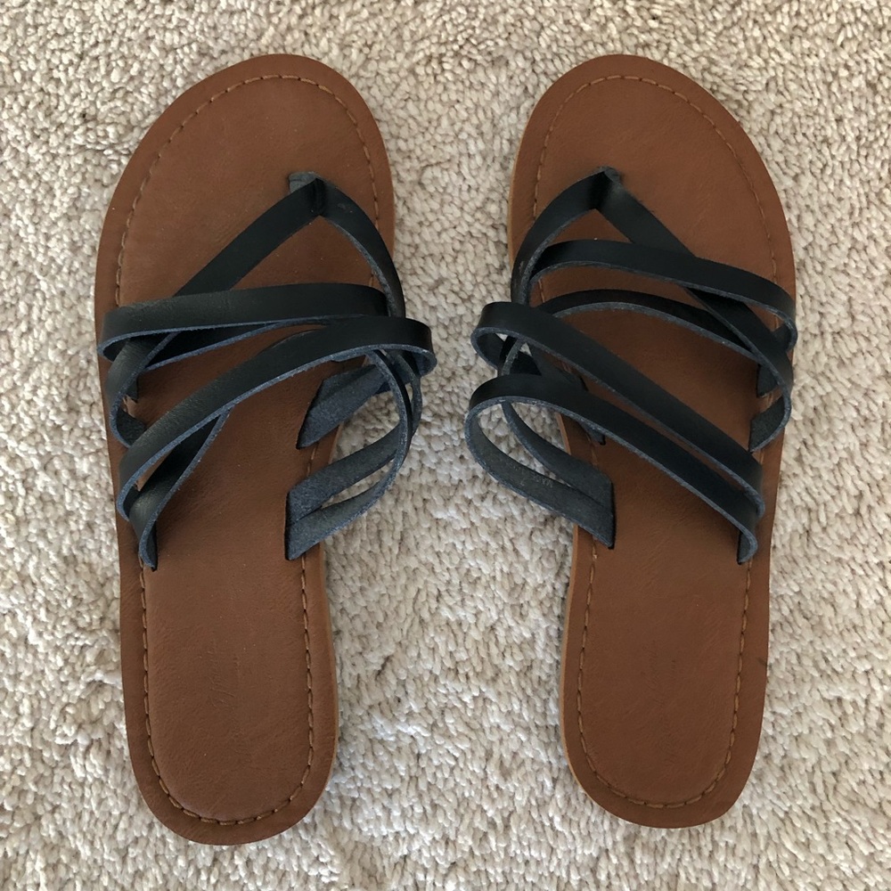 Strappy sandal
